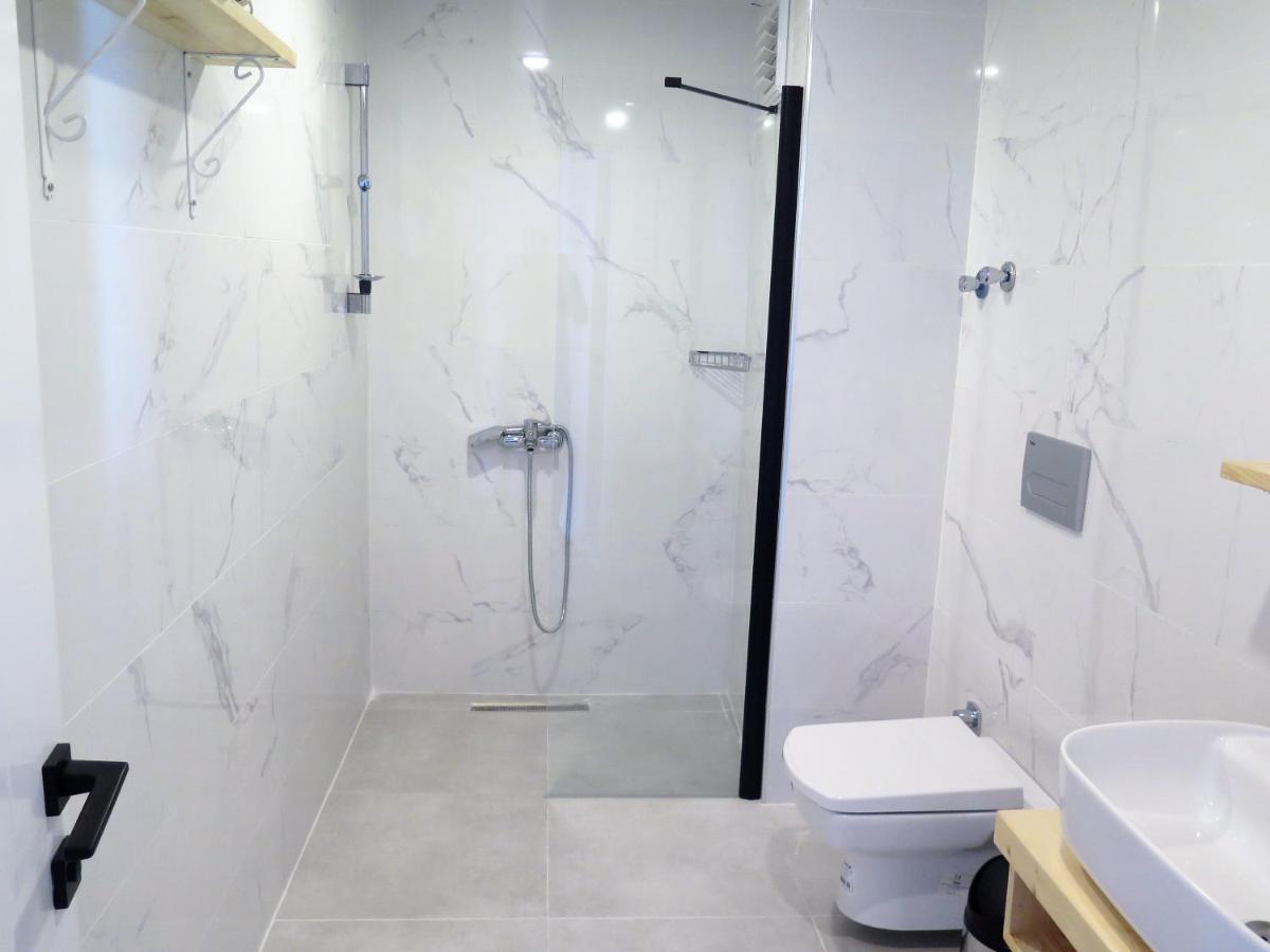 Santa Suites- Near Saint Nicholas Church Апарт-отель Демре