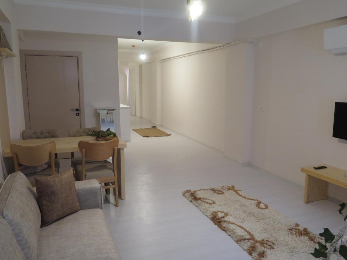 Santa Suites- Near Saint Nicholas Church Апарт-отель Демре
