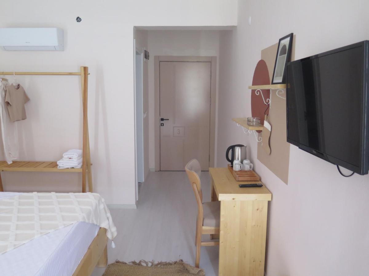Santa Suites- Near Saint Nicholas Church Апарт-отель Демре