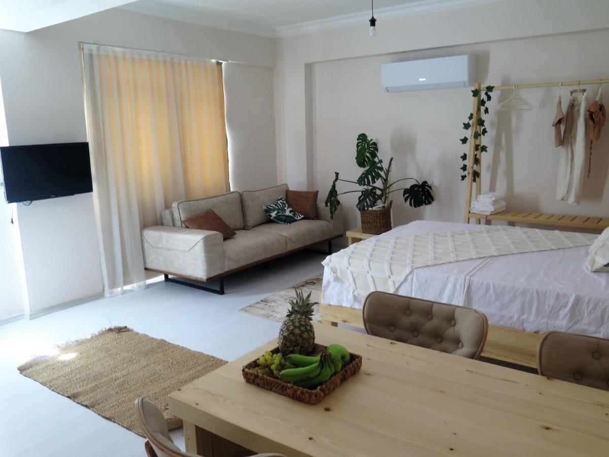 Апарт-отель Santa Suites- Near Saint Nicholas Church Демре
